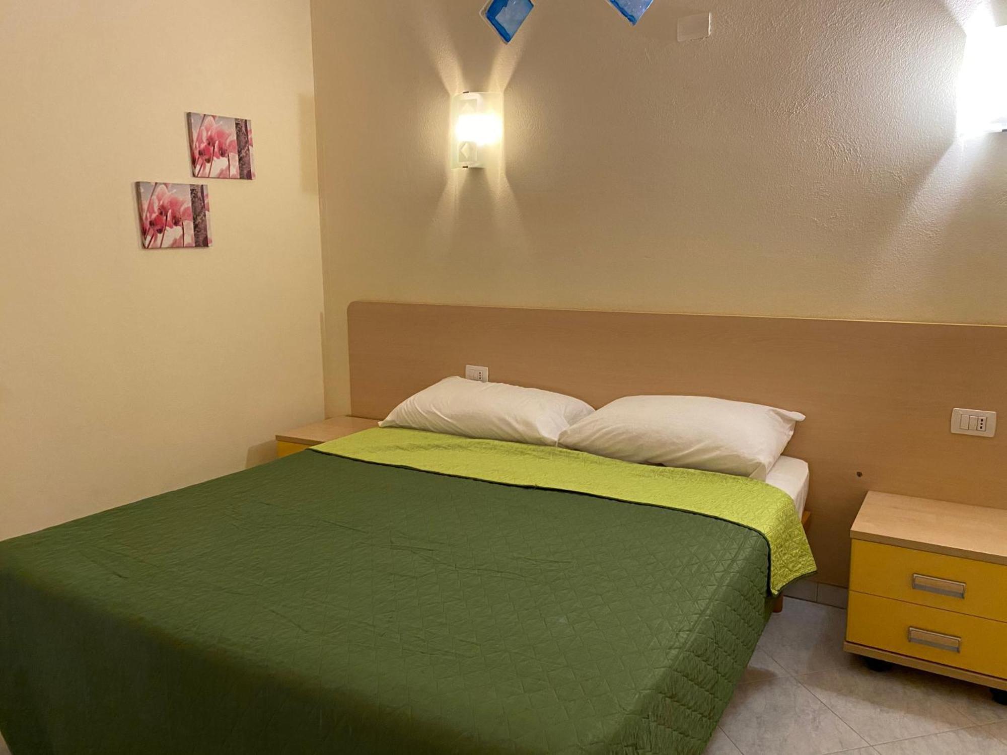 Concas Apartaments Portoscuso Cameră foto